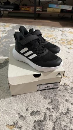 Kids Adidas Fortarun Sneakers Size 2