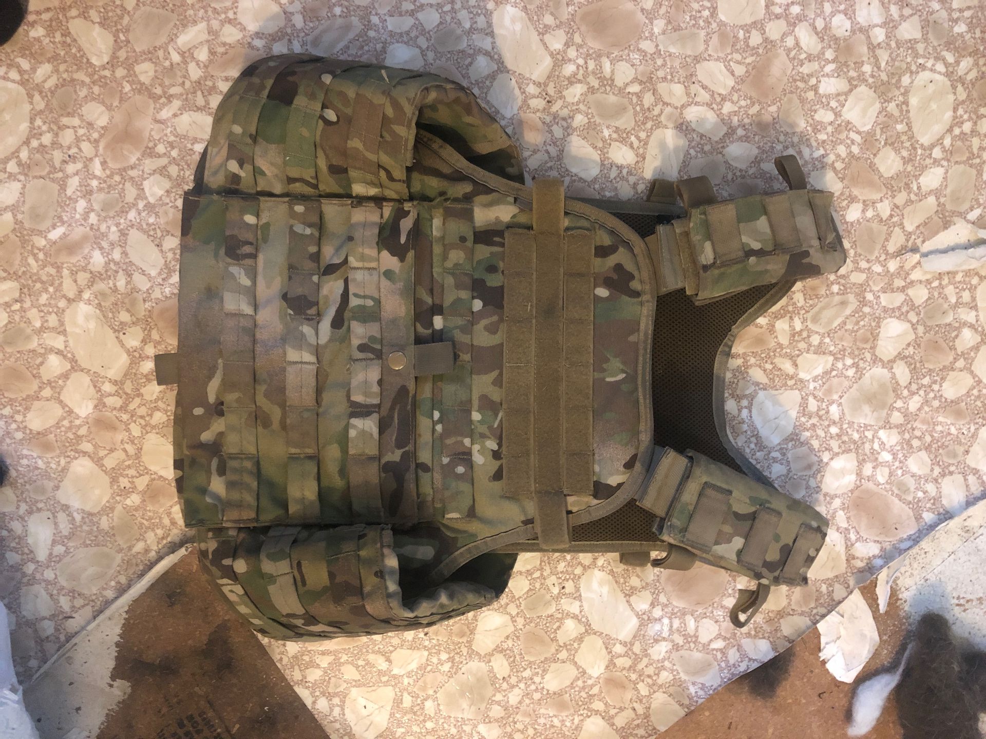 Condor Tactical vest/ plate carrier