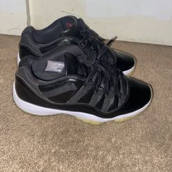 Jordan 11s 