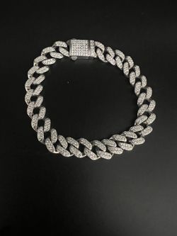 Sterling silver bracelet with Cz stones