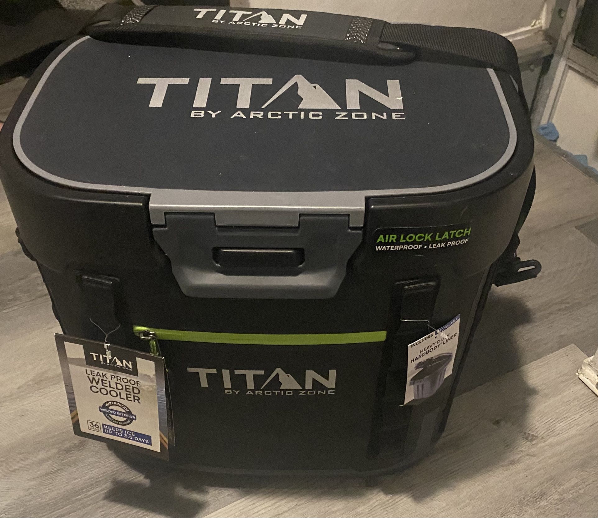 Titan 36-can Zipperless Cooler/ Black/ Grey