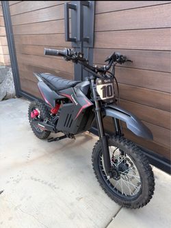 Skeri electric dirt bike