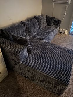 Sectional couch