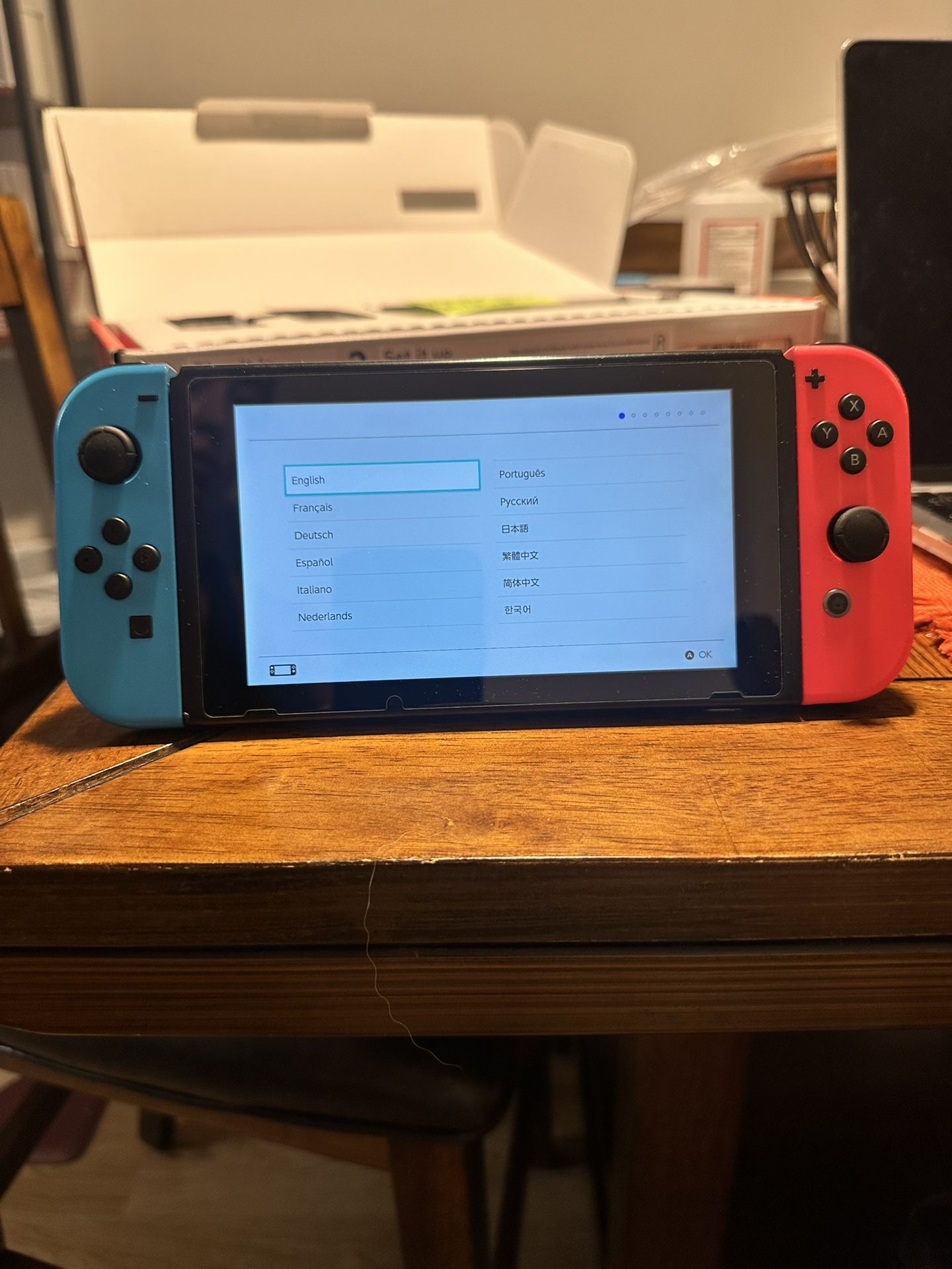 Nintendo Switch (Original) w/ Box, 400GB SanDisk Card, All Accessories – Great Condition