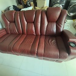Electric Reclining Couch