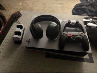 Ps5 and accessories