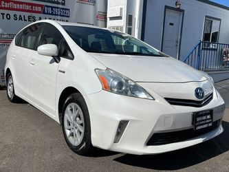 2013 Toyota Prius v