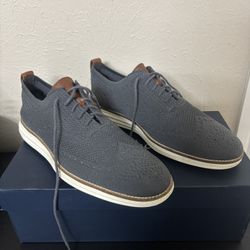 Men’s shoes Size 10