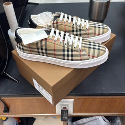 Burberry Shoes Men’s 