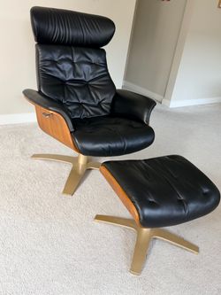 Mid Century Modern Leather Recliner + Ottoman — Black