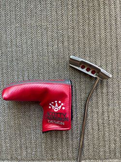 Titleist Scotty Cameron Select Newport M2 Golf Putter