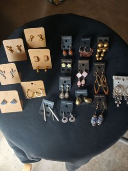 Earrings lot 18 pairs