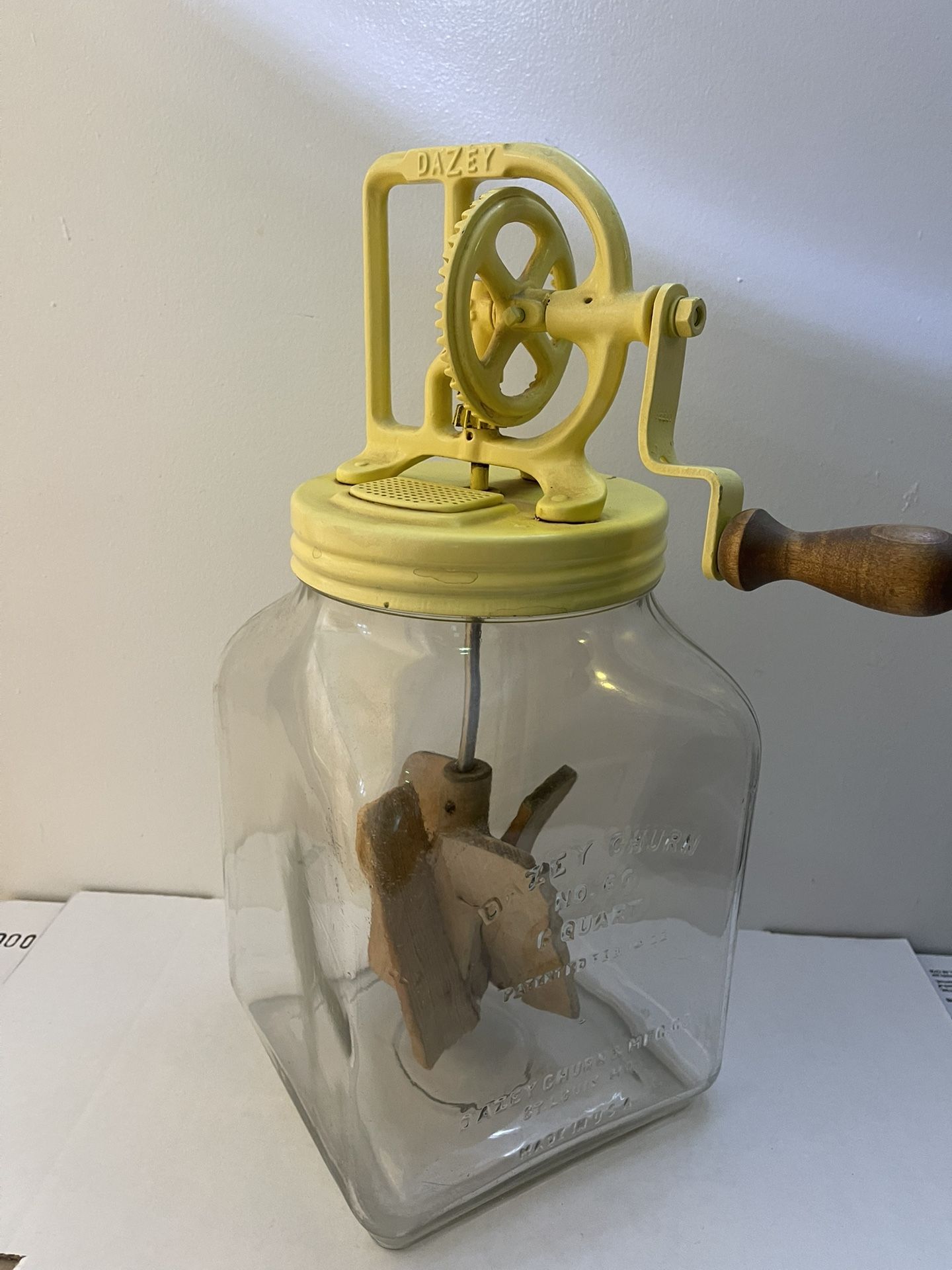 Antique Dazey Butter Churn Made In USA 6 Quart Wood Blades.