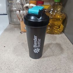 Blender Bottle