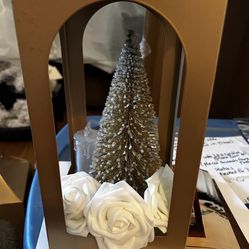 Beautiful Gold Lanterns 12 Total 