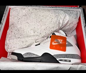 Jordan 4 ‘cement’ size 12