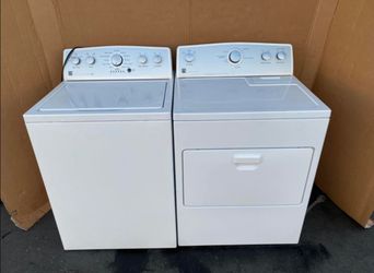 Kenmore washer and electric dryer laundry set