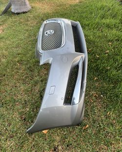 09-11 Jaguar XF Front Bumper W/ Grilles OEM Complete !