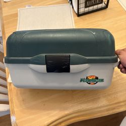 Fishing Tackle Box Clean And In great Condition Only $15!!!!!!