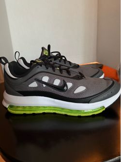 Nike air max size 10
