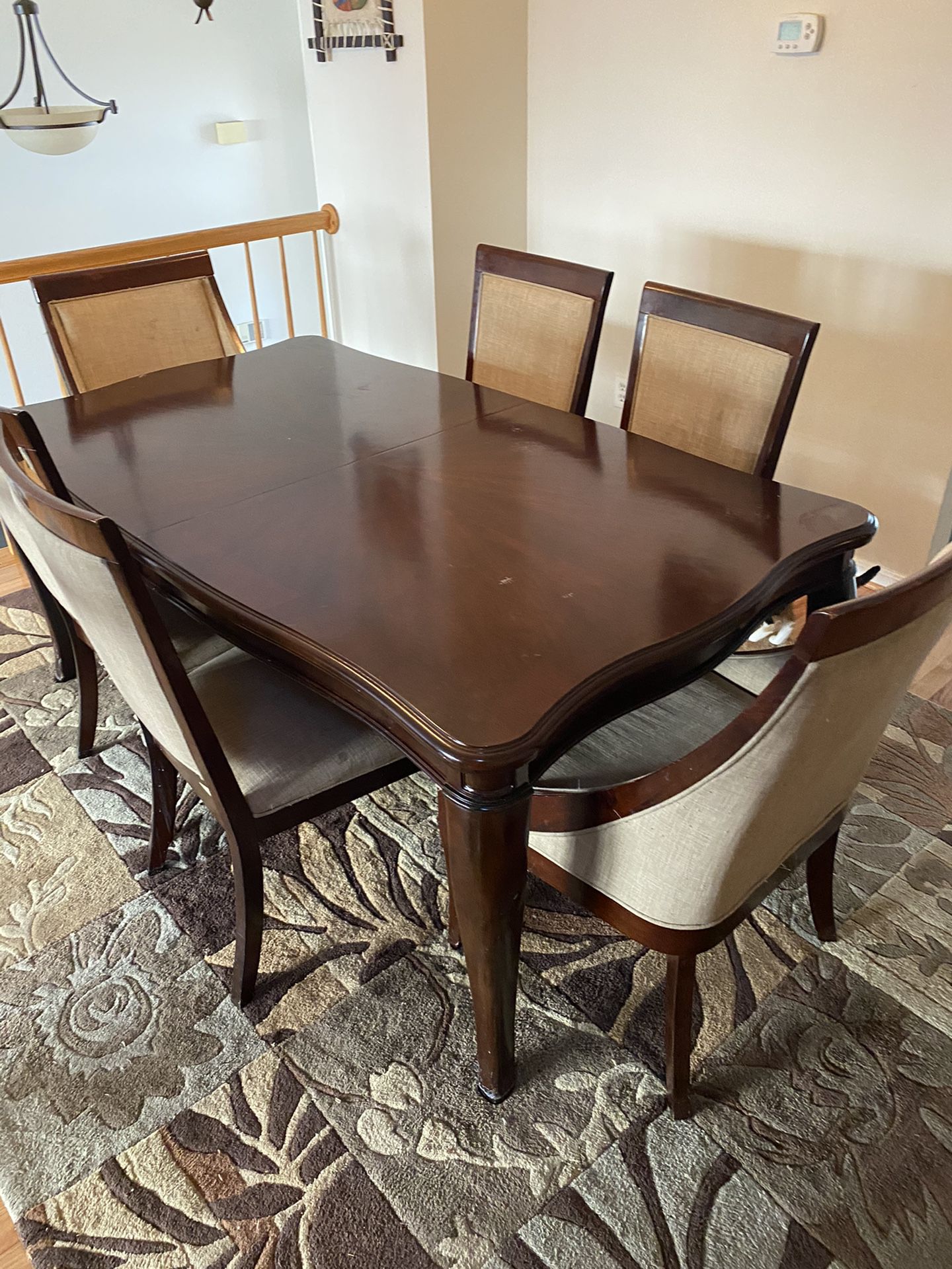 Dining set with 6 chairs for Free