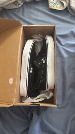 Women’s Vans - size 7
