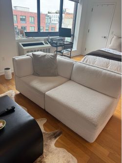 West elm boucle couch