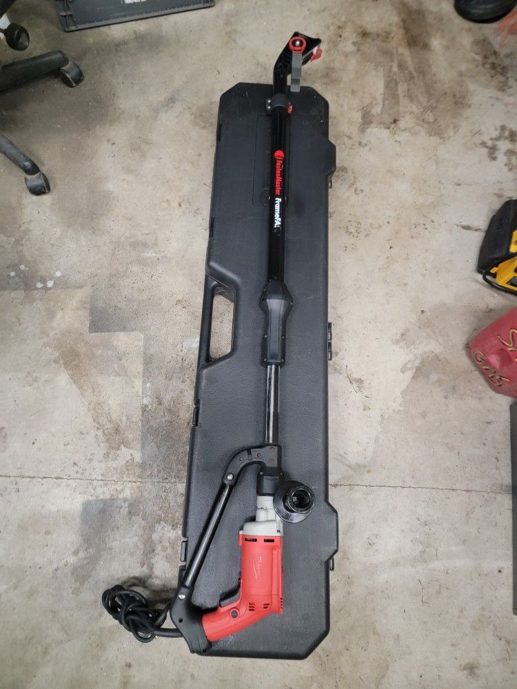 Like New Fasten master. Extended reach fastener system