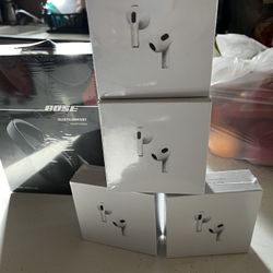 HEADPHONES  NEW IN THE BOX 