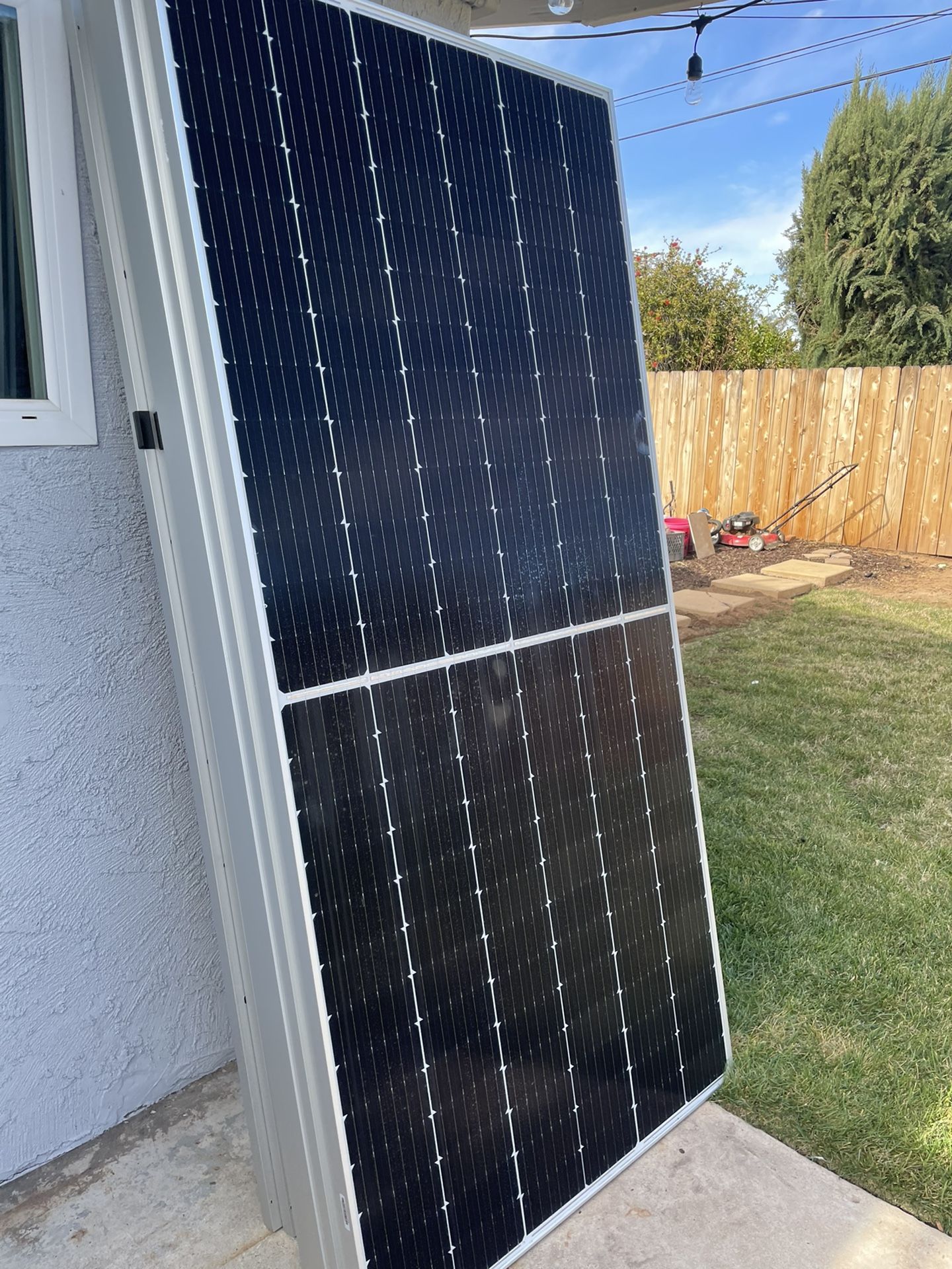 Hanwha Q-Cell 480watt Solar Panels