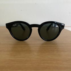 Ray-Ban Sunglasses