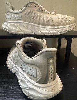Hoka shoes