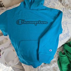 Champions Kids Size 4