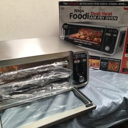 Ninja Foodi Convection Toaster Oven with 11-in-1 Functionality