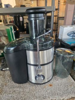 Electric juicer