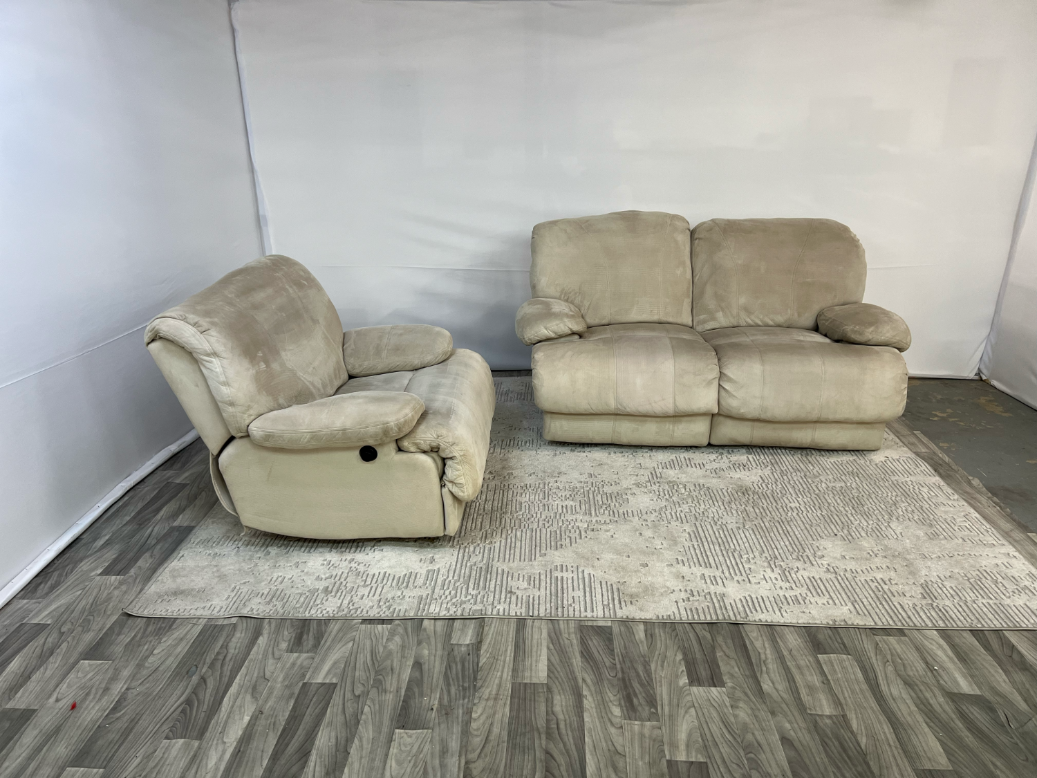 ( Delivery Available ) Light Gray Couch Recliner Set