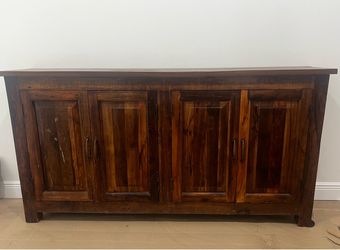 POTTERY BARN : Heirloom Quality Bowry Collection Pottery Barn SIDEBOARD/BUFFET Cabinet