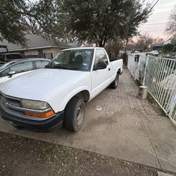 Awesome Chevrolet S10 1998