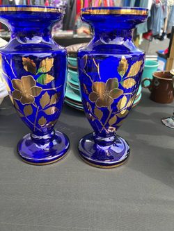 Bohimean CZech glass gold vase