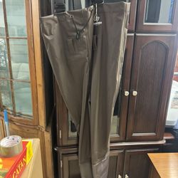 Brand New Men’s Nylon Pvc Cleated Chest waterproof trousers 