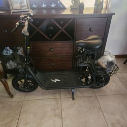 Electric scooter