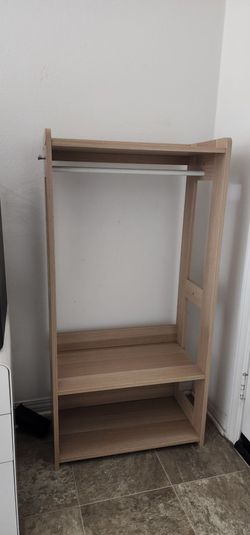 Kids clothes rack