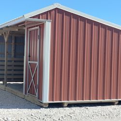 10x24 Run-in Shed With Tackroom FOR SALE