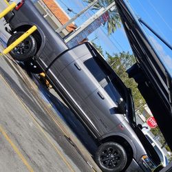 2021 Ram 3500 mega cab laramie 4x4 original owner 