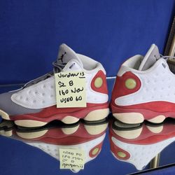 Jordan 13 Sz. 8 Mens Some Yellowing 