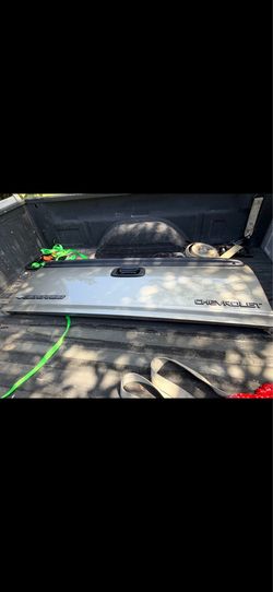 Chevy tailgate 03-07