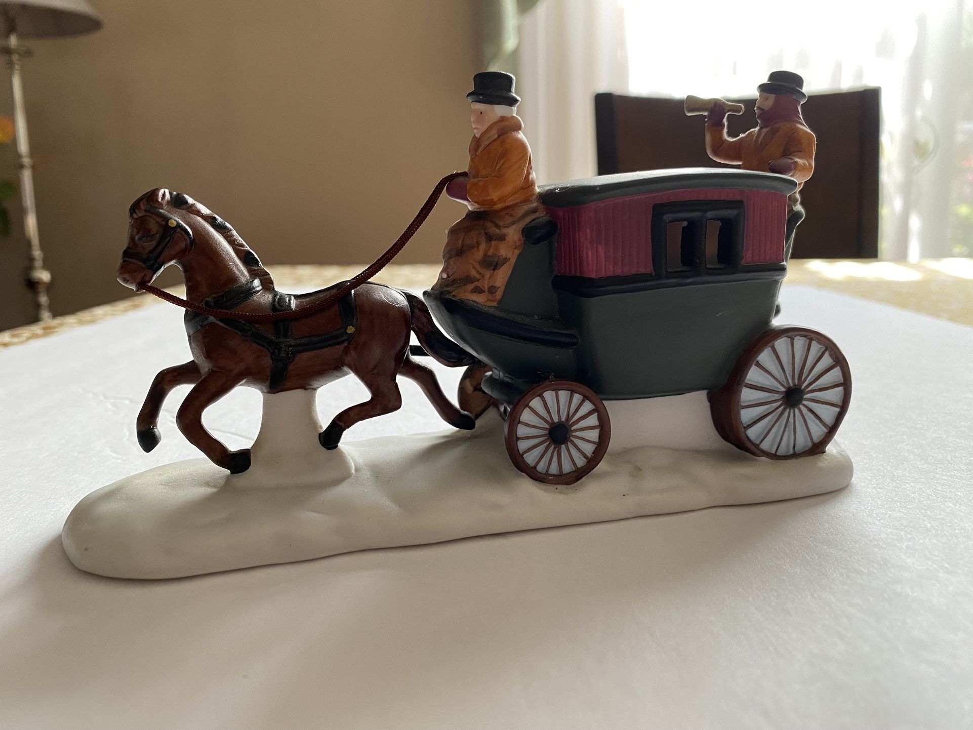 Vintage Department 56 Dickens Heritage Village Collection Dover Horse Carriage 1988