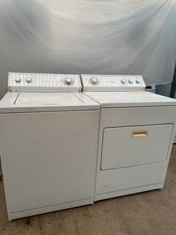 Whirlpool washer and dryer gas laundry set