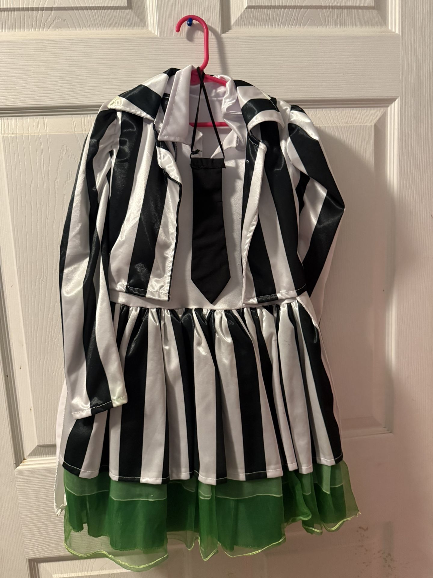 Beetlejuice Talla 6