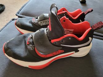 Nike Zoom Freak 3  Size 12